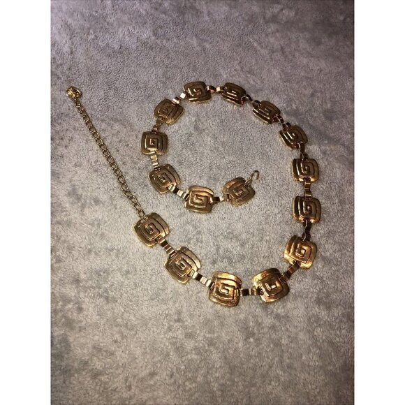 Vintage Goldtone Metal Square Tooled Charms Adjustable Chain Belt main image 15